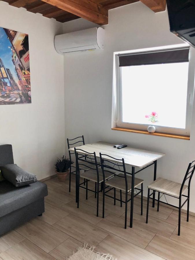 Lena Vendeghaz Hotell Balatonberény Exteriör bild