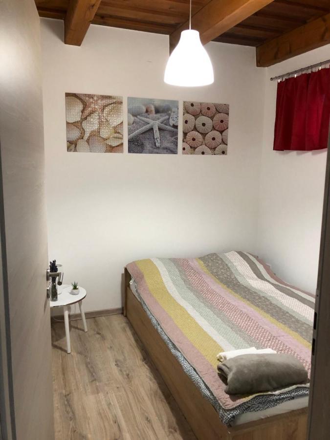 Lena Vendeghaz Hotell Balatonberény Exteriör bild